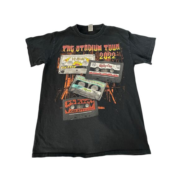 Gildan Black Graphic The Stadium Tour 2022 Rock Music T-Shirt Mens Size Medium - Picture 2 of 5